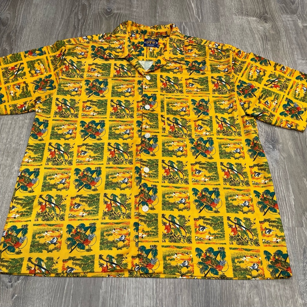 OTB Only the best on the brink Hawaiian shirt birds Large J33